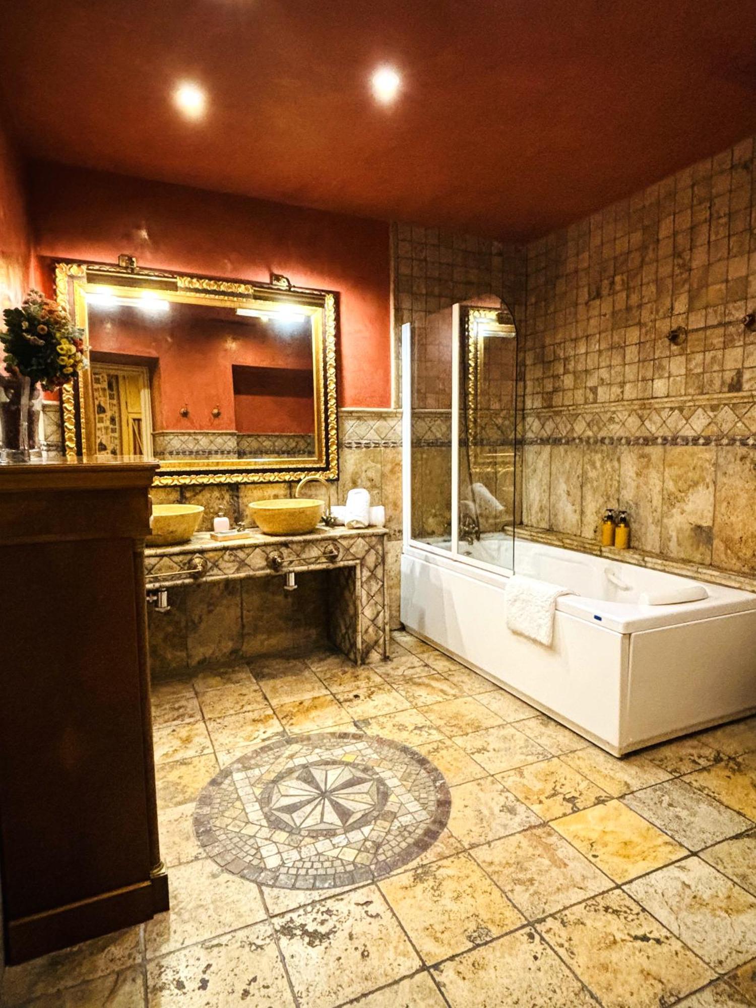 Plaza San Francisco Luxury Apartment Севиля Екстериор снимка